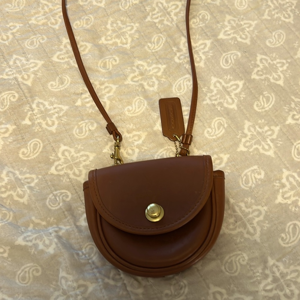 Vintage coach belt bag from the 1980's